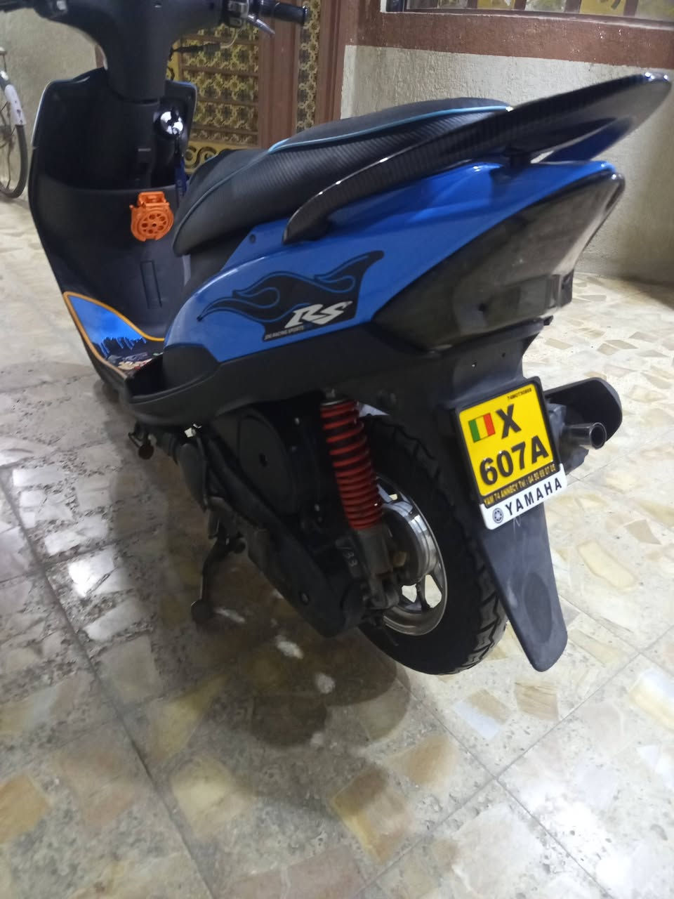 سلام عليكم ماكس عدله للبيع او المراوس
الفاصيل /

لايت 

سلف 

هندر 

سكنات امامي خلفي 

الدراجه مامفتوحه بوشه49بلاد
محرك ناعم كلش 
تاخذها الكبر مصلح اذا كلك مفتوحه ترجع 

السعر 850وبيها مجال صارهلها 4اشهر من طلعت من الرمبه

الرقم *********** +متواجد خاص
