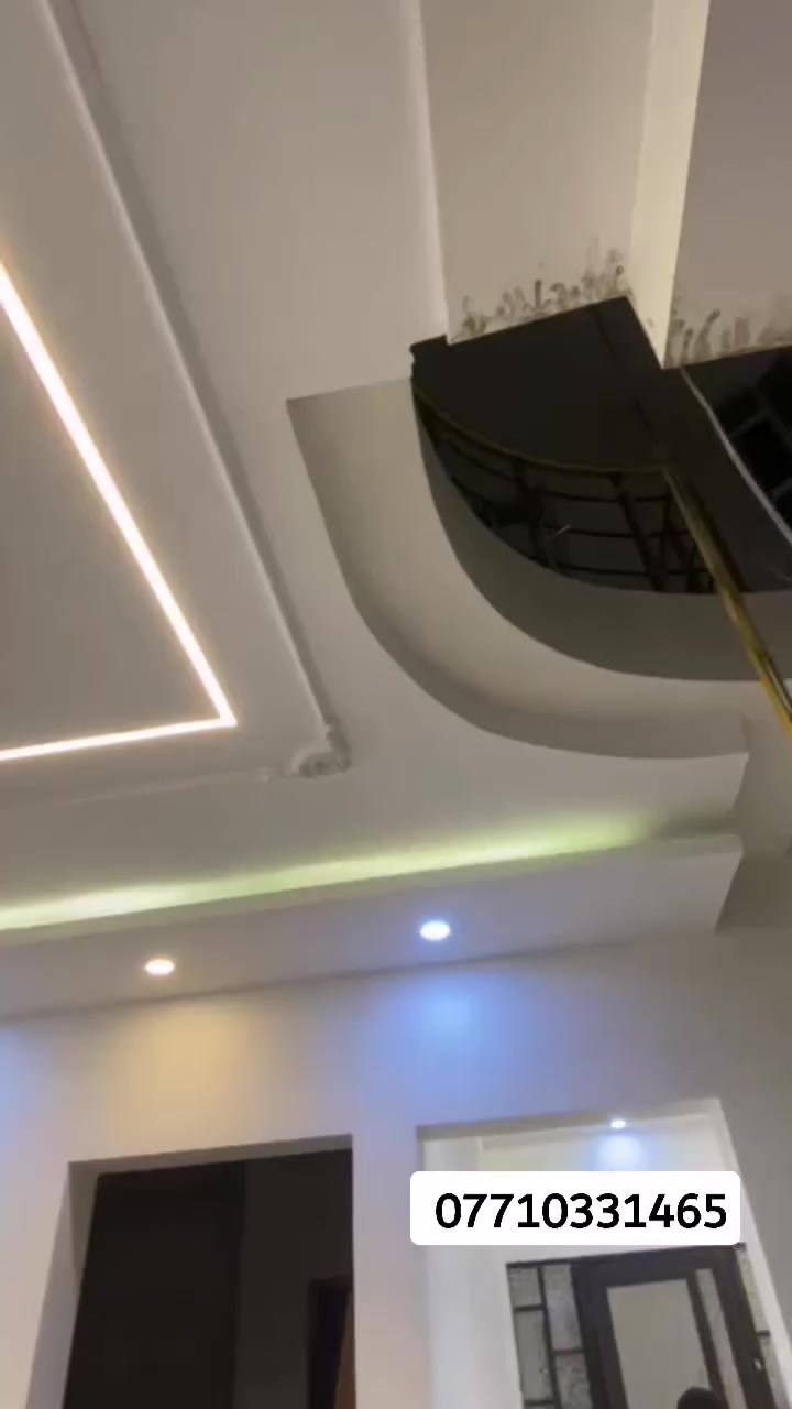 سلام عليكم مكانه موصل احد أعمالنا بديكورات جبس بورد بأسعار مناسبة شغل درجه اولى تسليم مهندس ***********
والسقوف الثانويه 📍 
2_تغليف جدران بلاستك +ورق جدران✅
3_بديل رخام ⬛ +بديل خشب ⬜
5_ديكور بلازما 🔳
6_سحبات بورك🔲
8_اصباغ (المنازل +المباني) ⚪⚫
