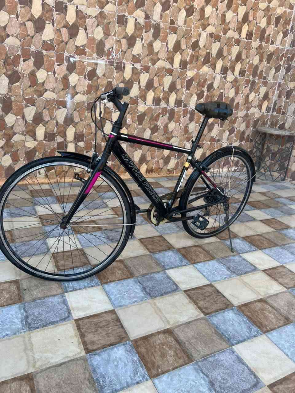 سلام عليكم بايسكل عدد 2حجم 26للبيع


**إذا كنت صاحب هذا الإعلان وتريد حذفه لأي سبب، رجاءا أرسل رسالة إلى الدعم الفني**