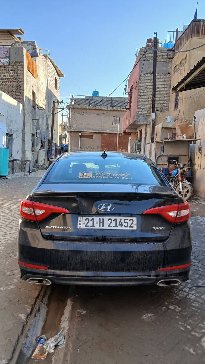 سوناتا 2016 للمراوس فقط سبورت نص مواصفات كشنات كهرباء جلد تحكمات ستيرن شاشة كبيرة كامرة اشاير بالمري محرك 2400 gdi رقم سليمانية دولي الجديد تريد وكالة او تحويل بل يعجبك سيارة جديدة بيها صبغ قطعتين فقط بدون دواخل لغود شواصي مكفولات محرك كير مكفولات تخم تاير مراوس فقط هذا رقمي *********** تريد اتصل وبي واتساب مفتوح مكاني بغداد
