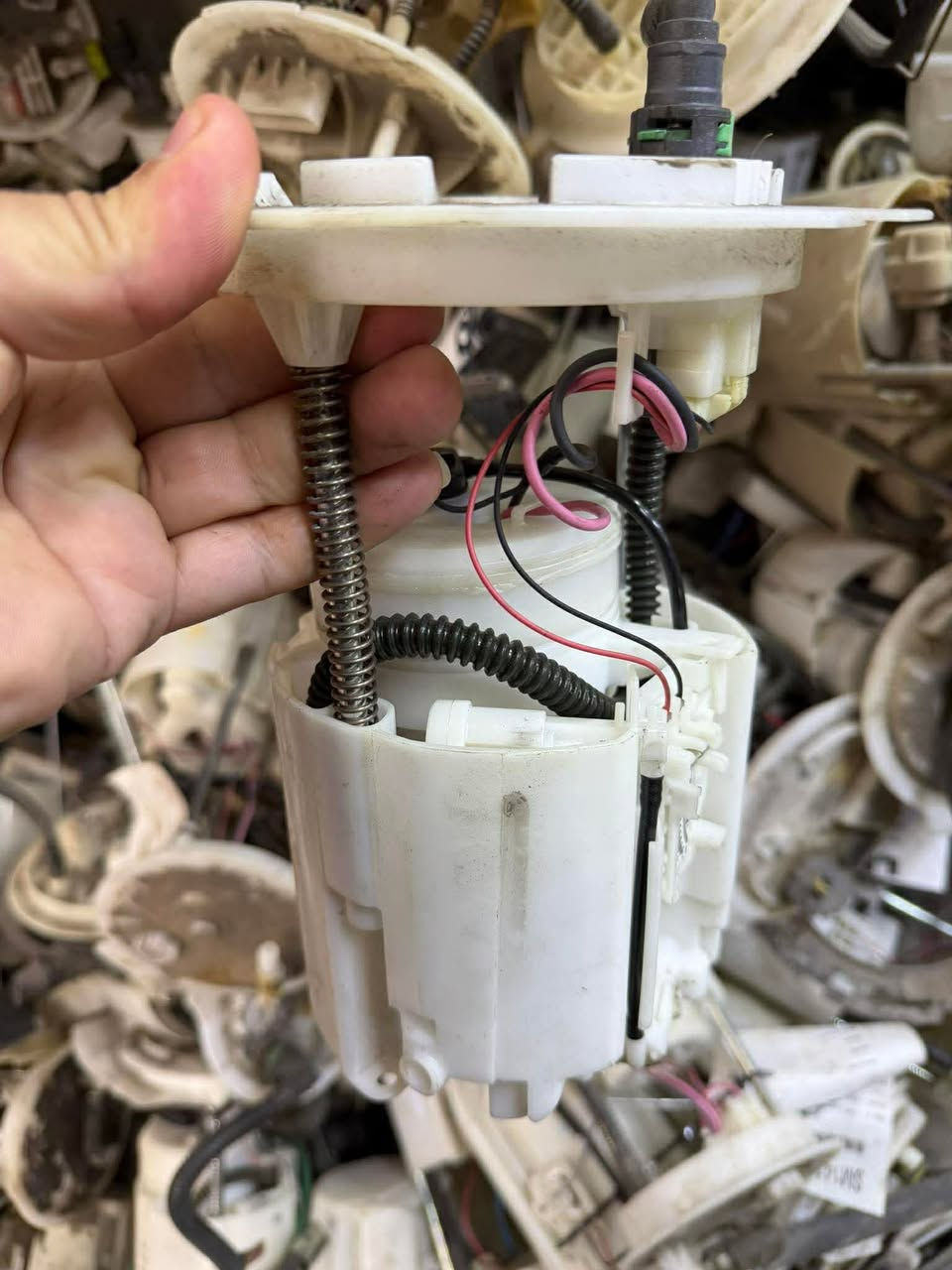 السلام وعليكم متوفر قواعد فيت بمب فورد فوكس كامله اصليه ضمان شهر تبديل سعر مع التوصيل 35 الف كامله اصليه شركه تفصيخ فتح حاويه ويوجد جمله اسعار حلوه


**إذا كنت صاحب هذا الإعلان وتريد حذفه لأي سبب، رجاءا أرسل رسالة إلى الدعم الفني**