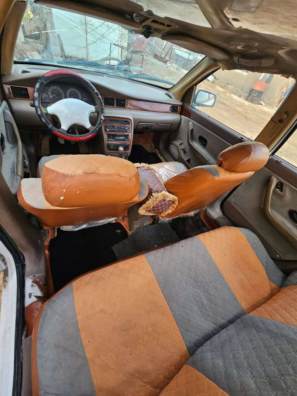 السلاام عليكم  سمند ١١ لبيع السعر ٢٥ وبيه مجال 
لنتصال ‏‪***********‬‏
