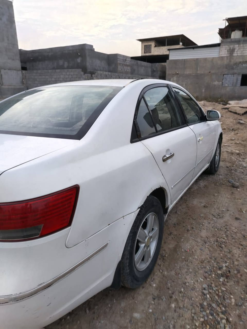 سيارة سوناتا رقم بصرة بسمي رقم دولي جديد مديل ٢٠١٠ السعر ٩٠ وبيها مجال فيس ماموجود واتساب او تصال شريحة المكان بصرة شط العرب  *********** البصرة, العراق
