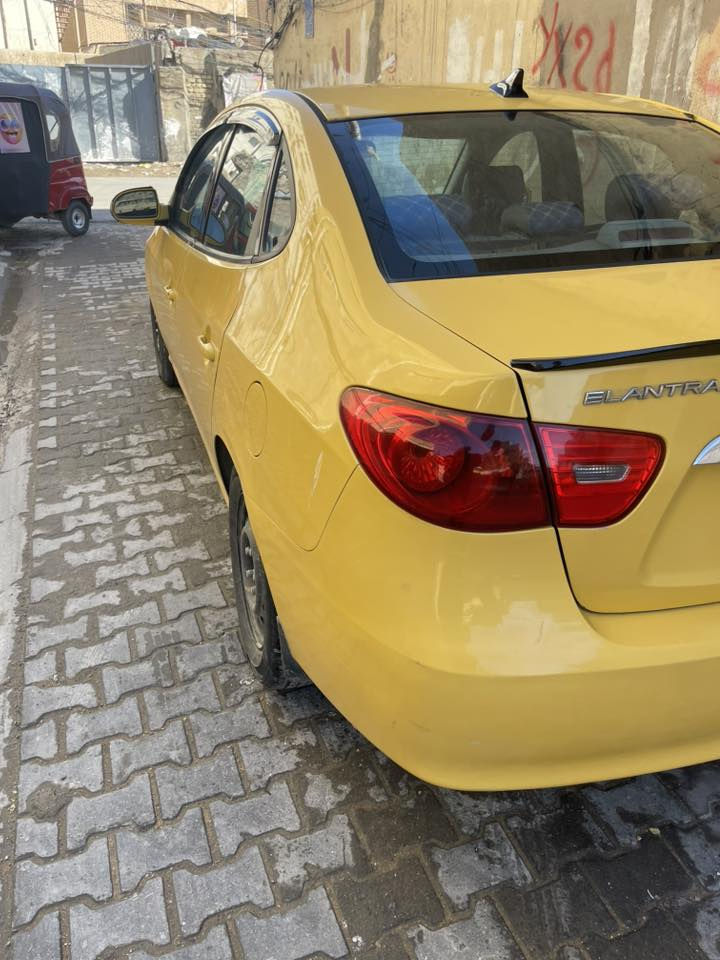 السلام عليكم الانتره وارد أمريكي2010 سعر 88 وبيه مجال
***********
