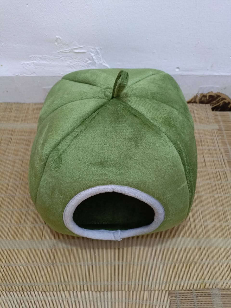 سرير أو مخبأ للحيوانات الأليفة الصغيرة مثل الهامستر
متوفر قطعتين سعر القطعة 3000 الف


**إذا كنت صاحب هذا الإعلان وتريد حذفه لأي سبب، رجاءا أرسل رسالة إلى الدعم الفني**