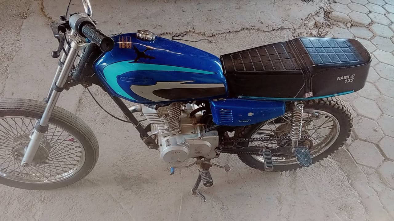 سلام عليكم دراجة للبيع موديل 20 غراضها كلها مال نامه محرك تايكر خير من الله سعر 300 مكان واسط صويرة ***********
