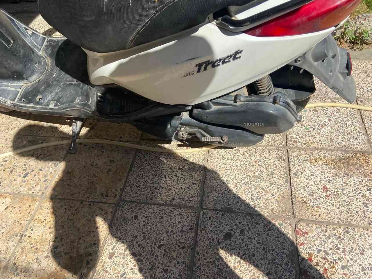 اكزز للبيع فقط دراجه نظيفه ومممفتوحه يرادله ترتيب ببيع فقط مكاني الدولعي السعر 750 وبيه مجال بسيط 
للاستفسار ***********
