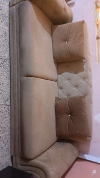 كنب ٩ مقاعد • صالون