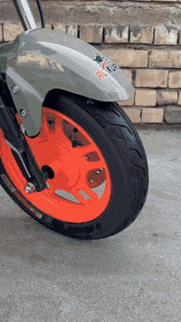 (سلام عليكم ) دراجه شحنX900 2026
 
1- ملف 2000واط 
2- لد زنون عالي ناصي 
3- شركه دراجات الشحن الذكي شركة معروفه 
4- أربع 4 سرع او نمر 
5- اشاير يمنئ و يسرى ودبل إشاره 
6- لون حلو اخضر 
7- 5 بطاريات كبيره 
8- سرعتها (109) الحقيقي (60) تقريبا 
9-والشحن مالها خير من الله ما تصرف شحن
ملاحظه 👈(فقط الشاشه عطلانه وسعرها هيه والشد 25 ) 
العنوان بغداد العبيدي (***********) 
السعر (490) الف وبيها مجال الطيبين
#الجميع
