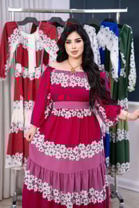 فستان نسائي • خامة كريشة • فري سايز ١٠٠ كيلو