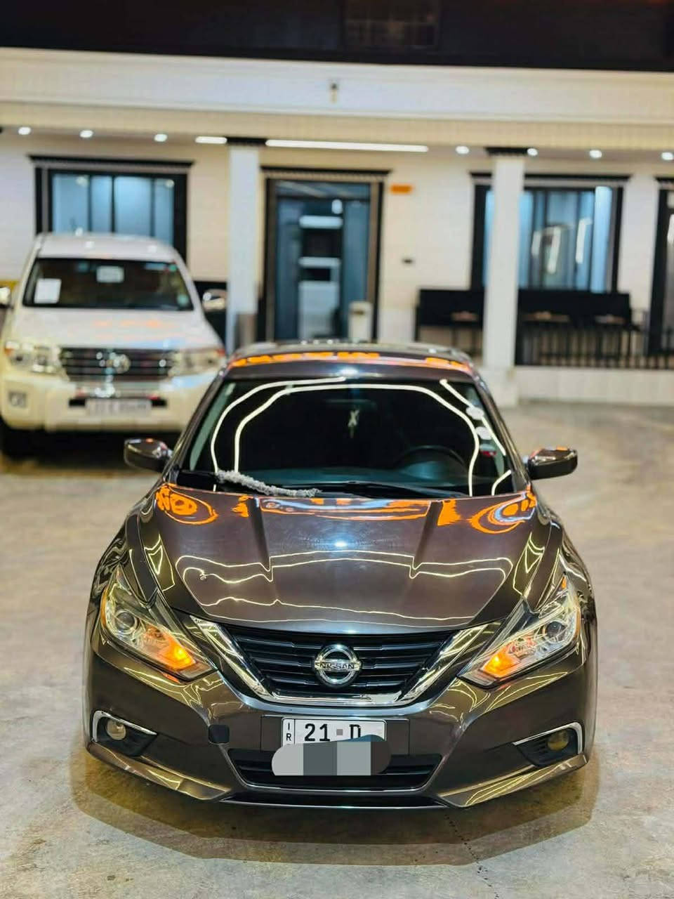 السلام عليكم
تحية طيبة لجميع المتابعين 🌹🌹
بيع او مراوس 
سعر 115 وبي مجال
نيسان التيما 2016 فئه SR
محرك وكير كفالة
فول عدا سلايت 
مواصفات 
فول تحكمات استيرن
مثبت سرعة
مانع انزلاق
بصمه ابواب وصندوق وتشغيل
يدات نيكل
كشنات كهرباء 
دبل كزوز 
حجر بيئه 
شاشة وكامرة خلفية 
بقيه مواصفات معروفة

ماشية 153 كيلو فقط
محرك  2,5 المرغوب يعني 4 سلندر
ضرر امريكا فقط بنيد وجاملغ امامي بدون دواخل وبدون ايرباك وموضح بالسونار 
سيارة جاهزة 
سنوية لحد نهايه 2029 وشرط التحويل
رقم سليمانية دولي
لون قهوائي 
عنوان ديالى / جلولاء
***********
