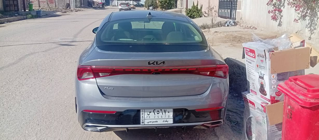 سلام عليكم
( كي فايف K5 )موديل 21 السياره وارد امريكي رقم بغداد تجي بيها مواصفات رادار امامي 

كاميرا خلفيه 

حساسات 

شاشه كبيره 

جام اوتو 

تحكم مرايات كهرباء 

بصمات دخول على الابواب 

تشغيل عن بعد 

انظمة قياده 4 

السياره محرك GDI تيربو طياره حادث السياره قطعتين بنيد مبدل وچاملغ السعر المطلوب 130 وبيها مجال 

أرقام :

***********

***********
