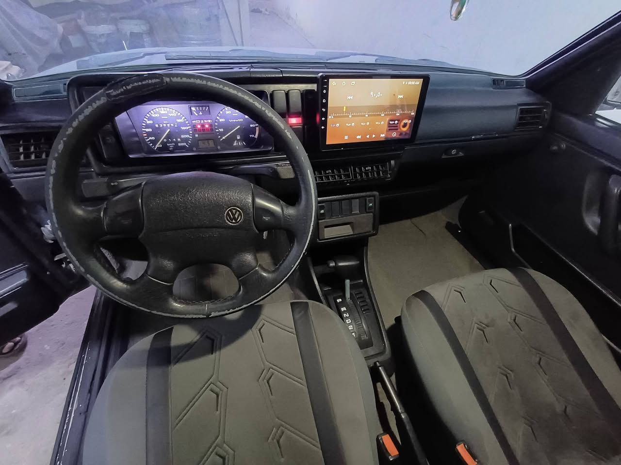 السلام عليكم كولف عظم موديل ٩٠مكينه ١٨٠٠كيراوتو للبيع سياره عظمتهه حلوه نظيفه بيهه طخه بجاملغ موضحه بصوره تبريدنقص غازكهربائيات تعميرجديدباتري جديدتخم تايرجديدمكينه كيرمكفولات ترايك وين متريدشاشه اندرويد رقم بغداد ٣٧بيهه مجال بسيط ***********
