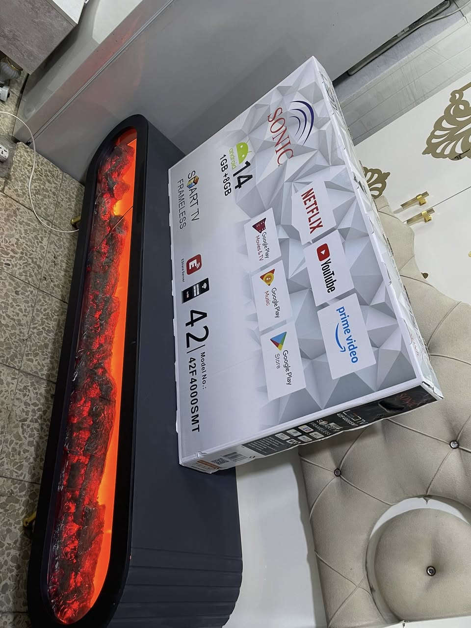 شاشه سونيك 42فول موصفات نت جديد ممستعمل  مع ضمان 175الف اي ستفسر عل ***********
