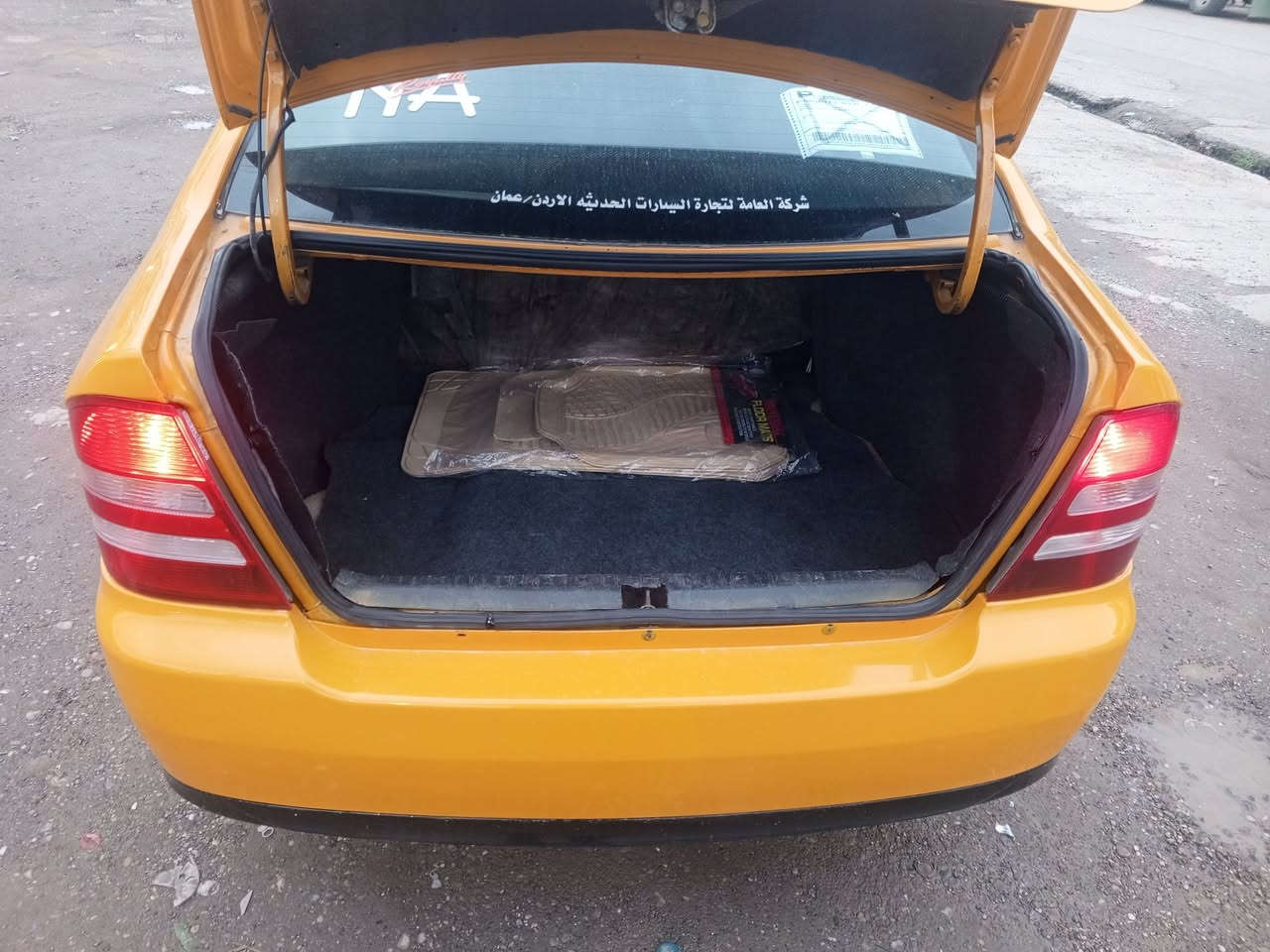 السلام عليكم ،سياره سيكي 2013 هيئه وغرامه صفر مكينه واكيراه شراط وكاربون بيها شرط التحويل للاستفسار على رقم السعر 45
***********
***********
