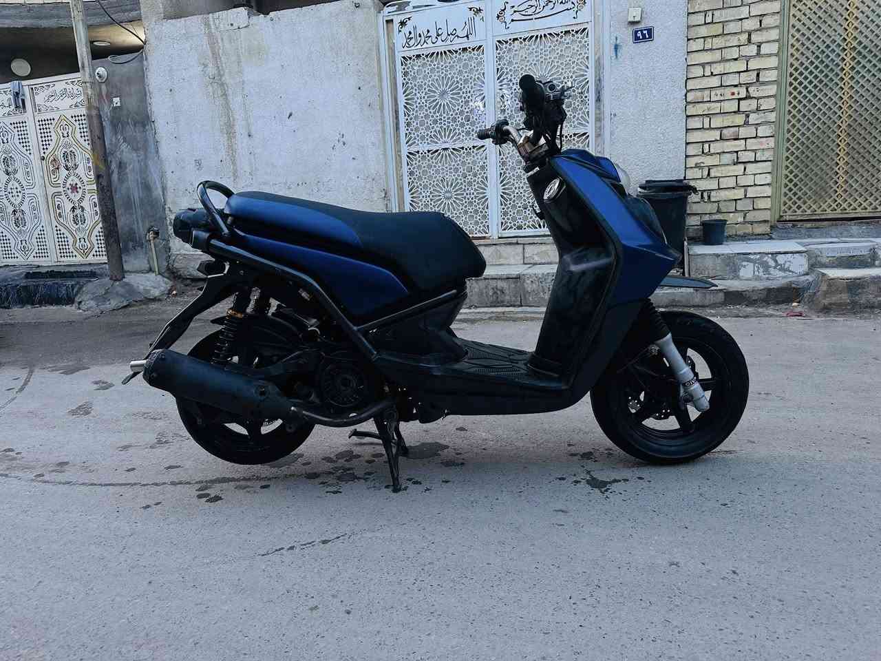 للبيع دراجه سكنس جبلي نوزل خطين شلعه معدل خير من الله دراجه تتعب تكول جديده وبيه تزويد صالنصه وستيرن ودبل خلفي ولشاصي مخلف كاربون فايبر وجاملغ امامي كاربون فايبر ويدات بانزين ويدات بريك رايده 950  مكاني بغداد حي اور متواجد ماسنجر رقمي ***********
