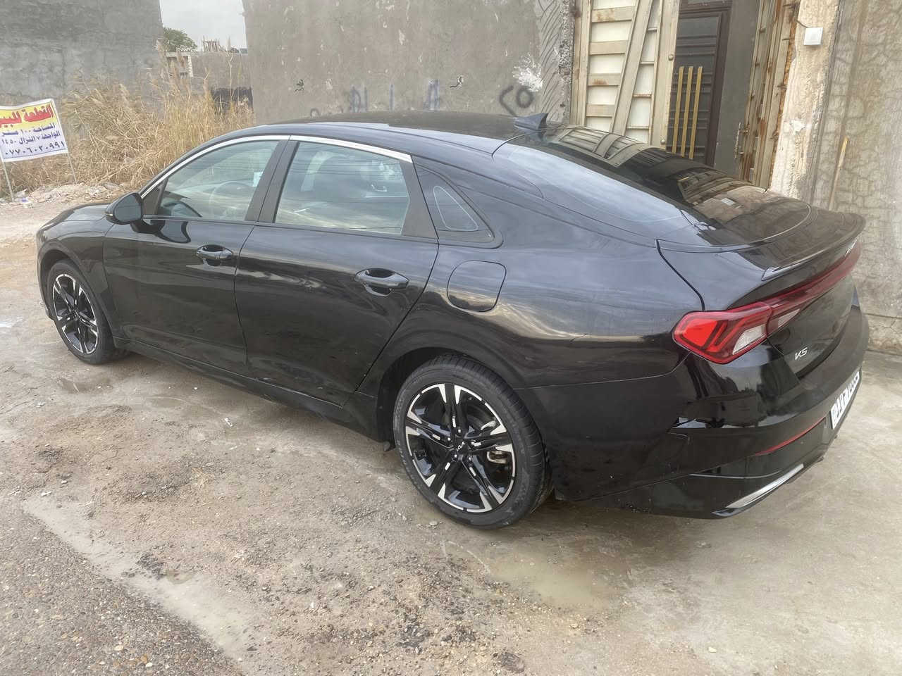 كيا كي 5 موديل 2024 امريكي دخول جديد
جي تي لاين مرقم بغداد بأسمي 
معروفه مواصفات الـ جي تي لاين فول عدا الفتحه 
مبدل باب 2  وبيها جاملغات 2 وصور الحادث موجوده بل منشور 

تحديد مسار
نقطه عمياء 
رادار 
كرسي السايق كهرباء
وبعد هوايه مواصفات 

سعرها 179 ورقه وبيها مجال بسيط 
مكاني بغداد الكرادة او شارع فلسطين 
***********
***********
