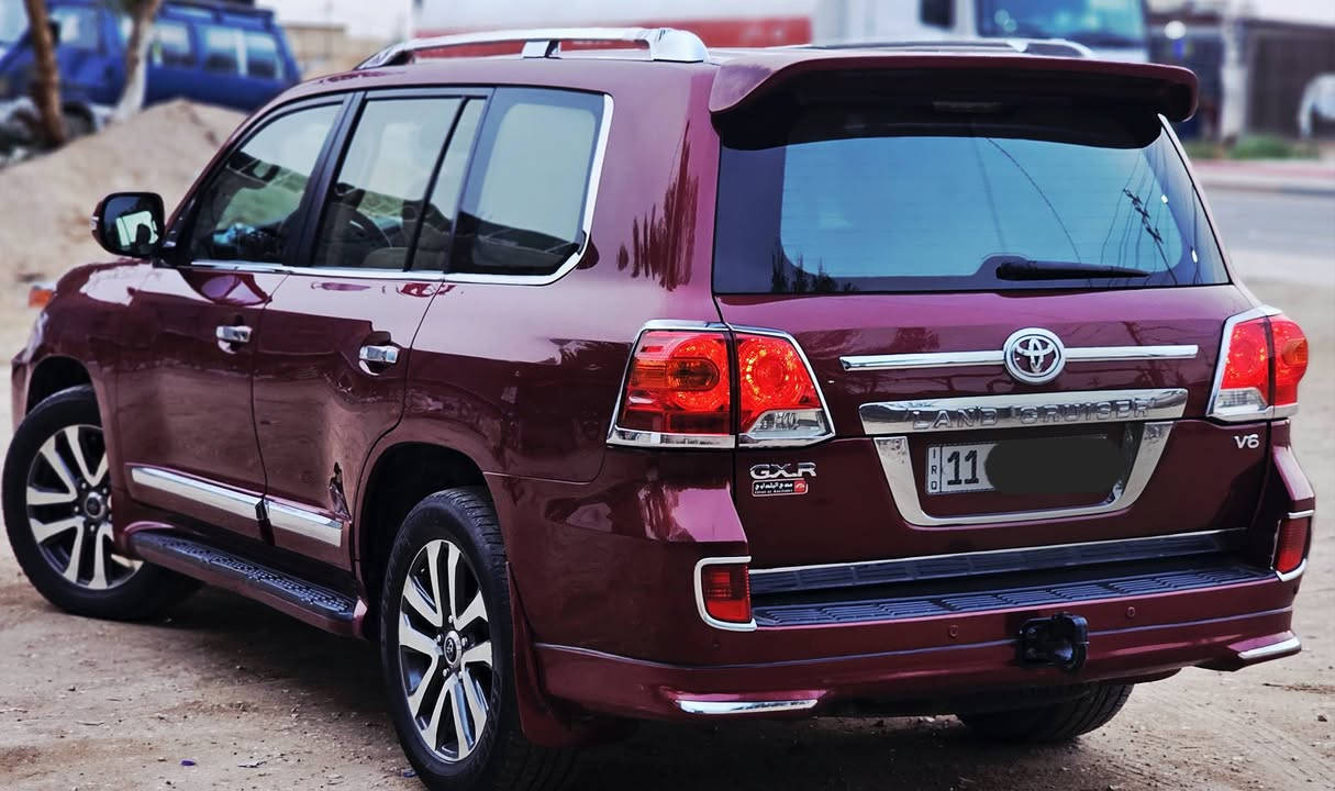 لانـدكروز 2014 فطيم رقم بغداد الجديد تحويل مباشر كفاله من الصبغ والتبديل والسونار موضح بالصور. جديده-كير+محرك+حداديه+تبريد. كله وضع الشركه
محرك. 6V 
شاشة كبيره
كشن جلد
كشن كهرباء
حساس خلفي
حساس امامي
كاميرا
فتحة سقف
بصمه تشغيل +بوب +جنطه
تشغيل عن بعد
ويل كروم +تخم تاير جديد
تحكم ستيرن
منضومة زنون كامله
السعر((385))مكان السيارة كربلاء اتصل ع الارقام التاليه
***********
***********
