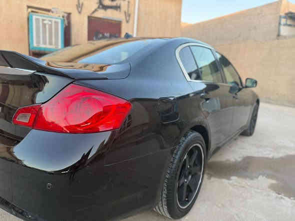 السلام عليكم على الجميع
انفنتي G37 
موديل 2013
فول محرك 6 جاهزة وجديدة 
للاستفسار 
***********
بغداد الغزالية
