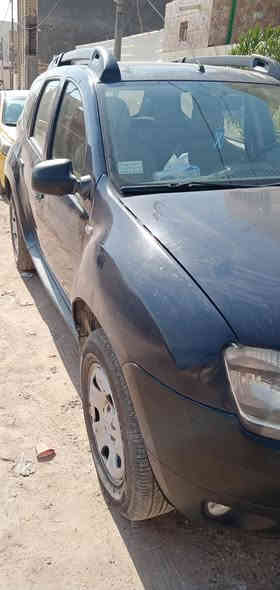 رينو ٢٠١٦ جاهزه من كلشي ماعدى ٣ قطع صبغ اثر دحجات وجراد قليل بالقماره ب٧٣ للاستفسار ***********
