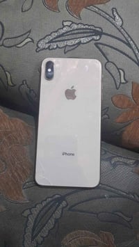 آيفون XS ماكس • ٦٤ • بطارية ٧٩ بلادية