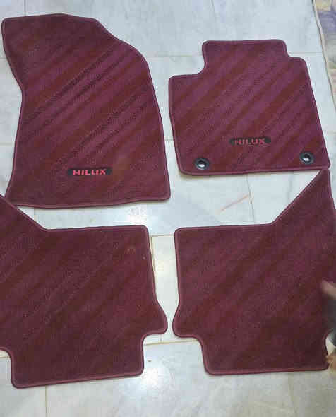 غراظ سيارات مستخدمه نظيف جدا الببيع لاستفسار ***********
