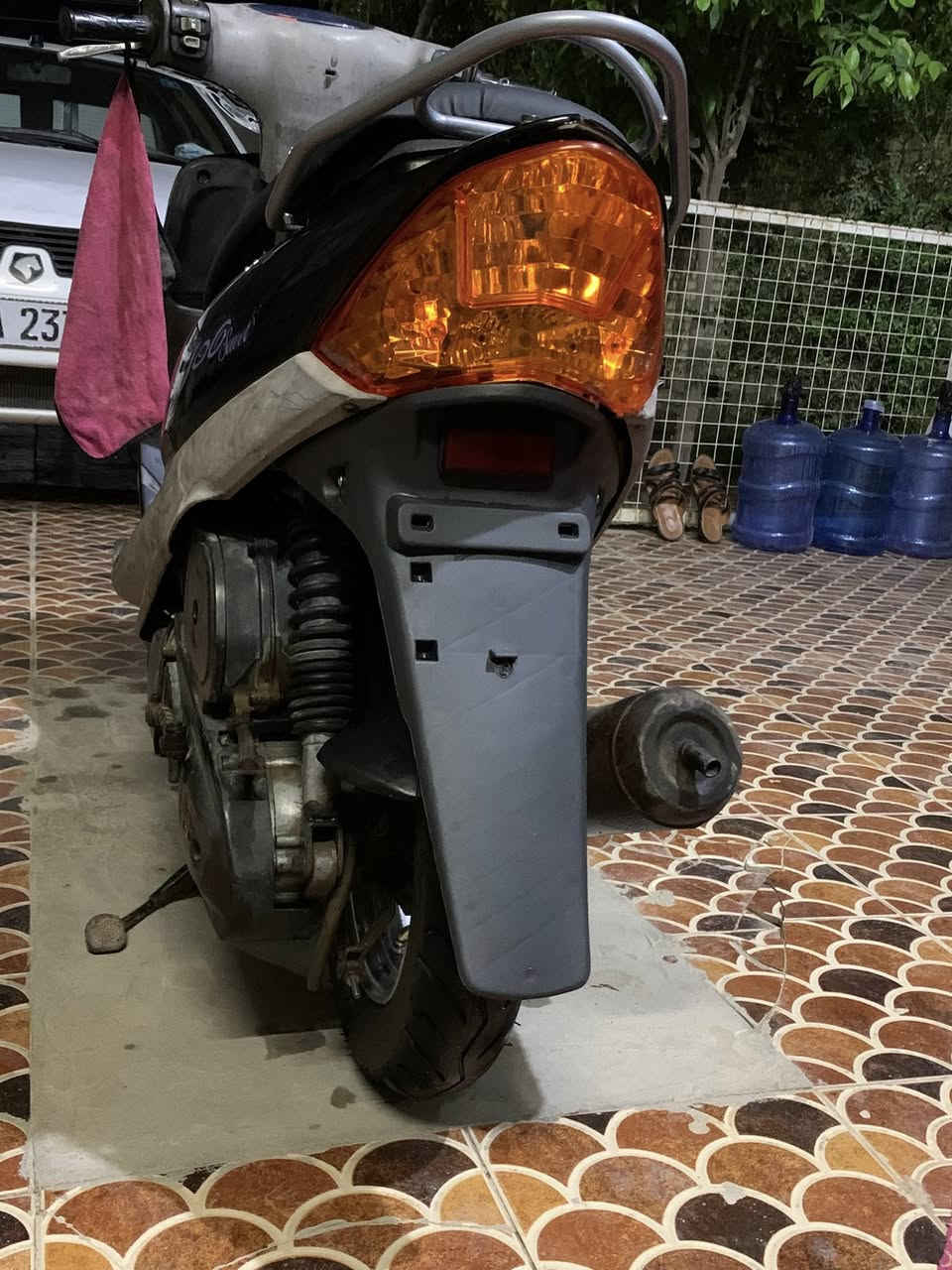 السلام عليكم دراجة ماكس منغولي للبيع دراجة كاملة شغالة سلف هندر كهربائيات كلهة شغالة دراجة مابيهة اي نقص كاملة السعر اتصل عل رقم ***********
