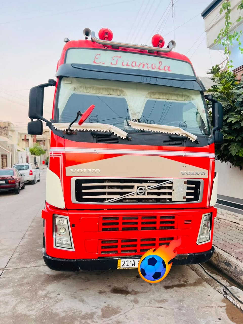 للبيع فالفو  سنكل سحال موديل 2003 كير اوتماتيك  كير محرك شرط هي والعربانه مربوطه عربانه فلات تك تاير ترهم مزوج 11 مابيه نقص رقم نكليزي سليمانيه سنويه مشروع لل 31 باسمي  240 ورقه بيه مجال مكاني كركوك ***********
