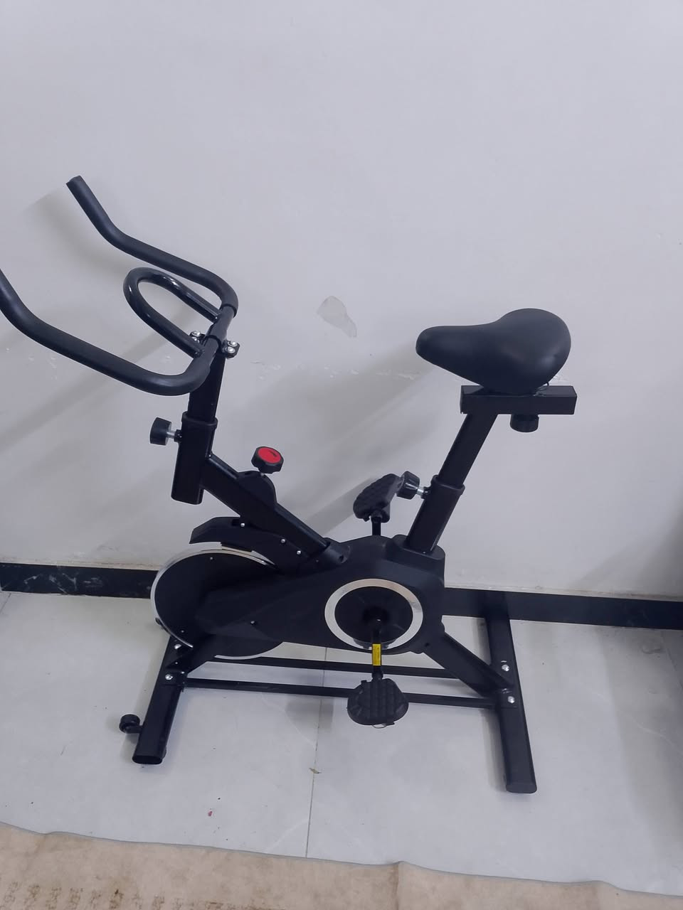 السلام عليكم اخوان متوفر اجهزة رياضة بانسب لاسعار لاعتماد واتساب فقط *********** //***********
