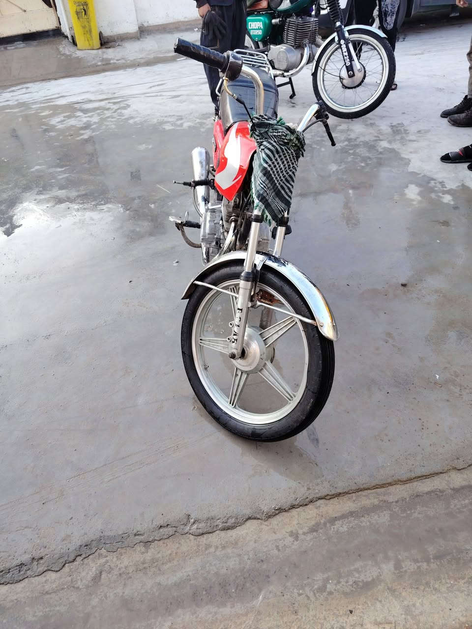 السلام عليكم لبيع نامه موديل 19
محرك شلامجه 3احرف سعر 250 
رقم الهاتف ***********
