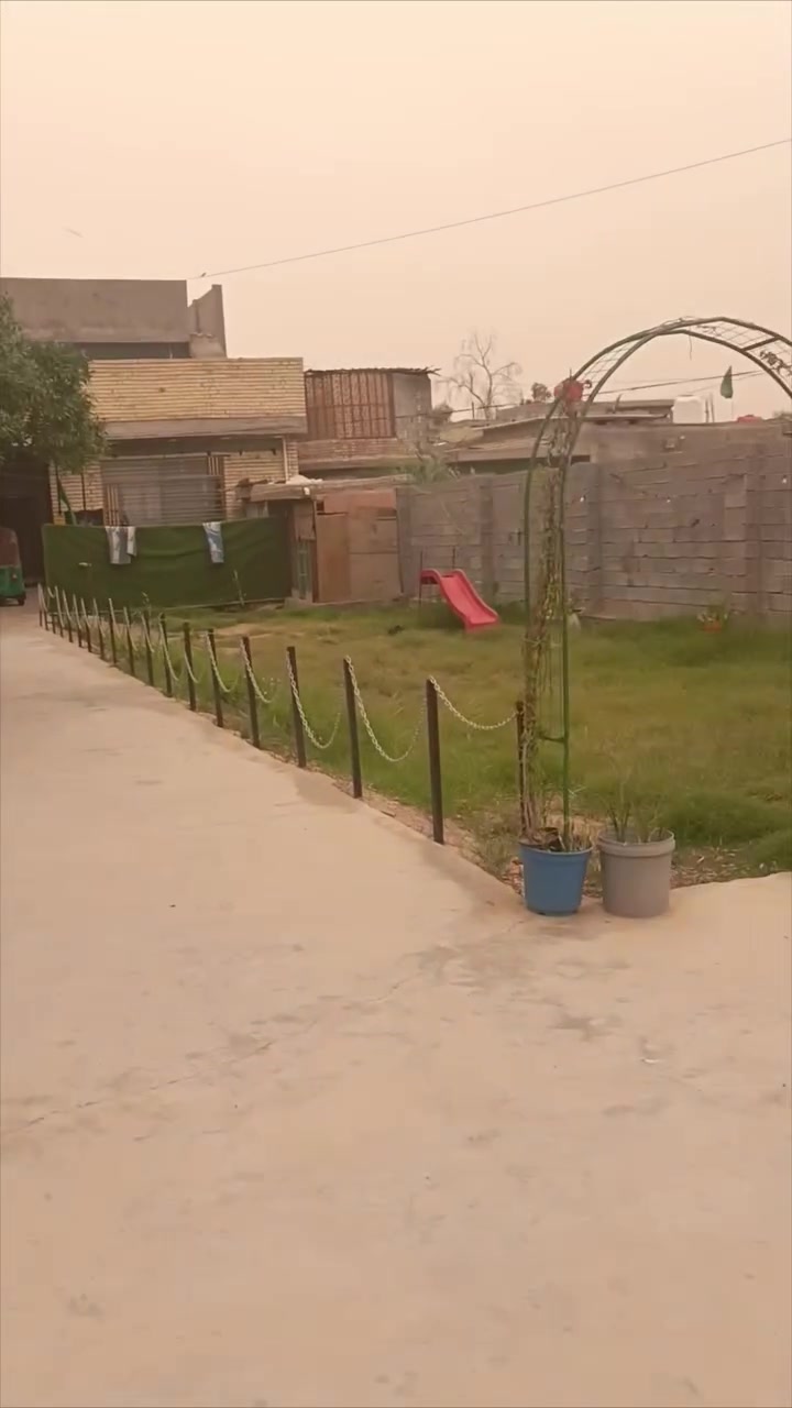 بيت زراعي للبيع مقابيل قريه السواعد سند 25رضيه رفت رقم ربع دونم رقم الهاتف ***********
