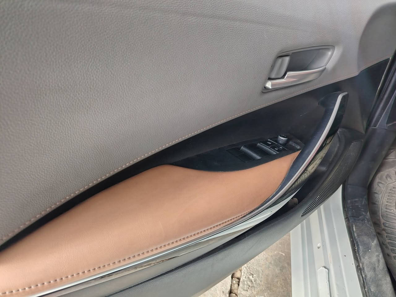 السلام عليكم كورلا هايبرد موديل ٢٠٢٤
فول سبورت السيارة بيها صبغ بابين بسبب ستوته وهاي الطخة ممصلحهة موضح بالصور كلشي
مكاني بابل مشروع المسيب
السعر 138

***********
