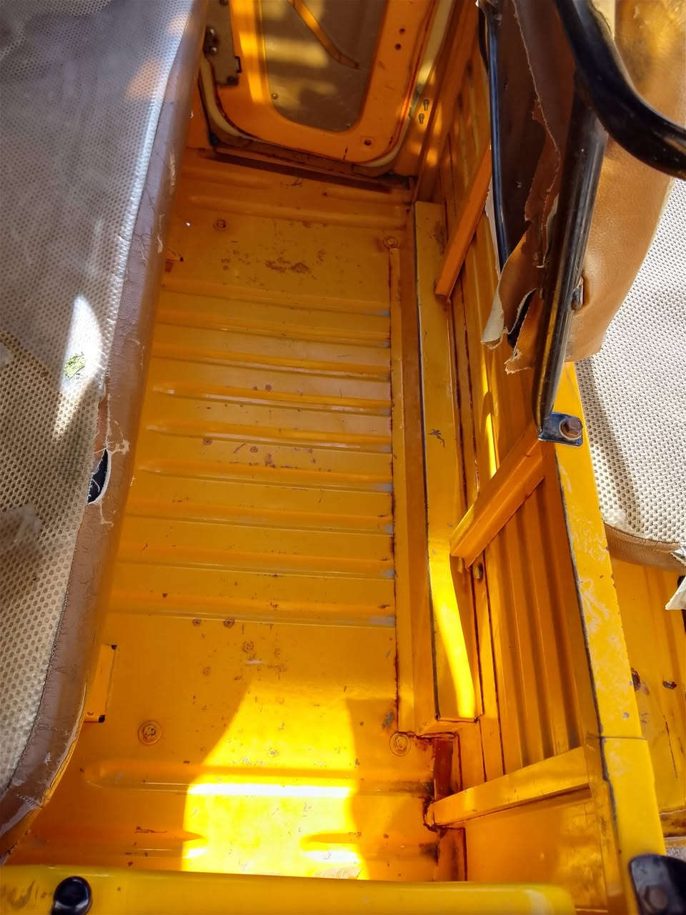 تكتك بياجو 19مكينه تي في اس خير من الله كهربايتثه كله شغاله بجهك الشارع وكاله ابسمي تحويل ثاني يوم سعر 3750وبيه مجال قليل عنوان بصره شط العرب تنومه نهر حسن رقم تليفون ***********
