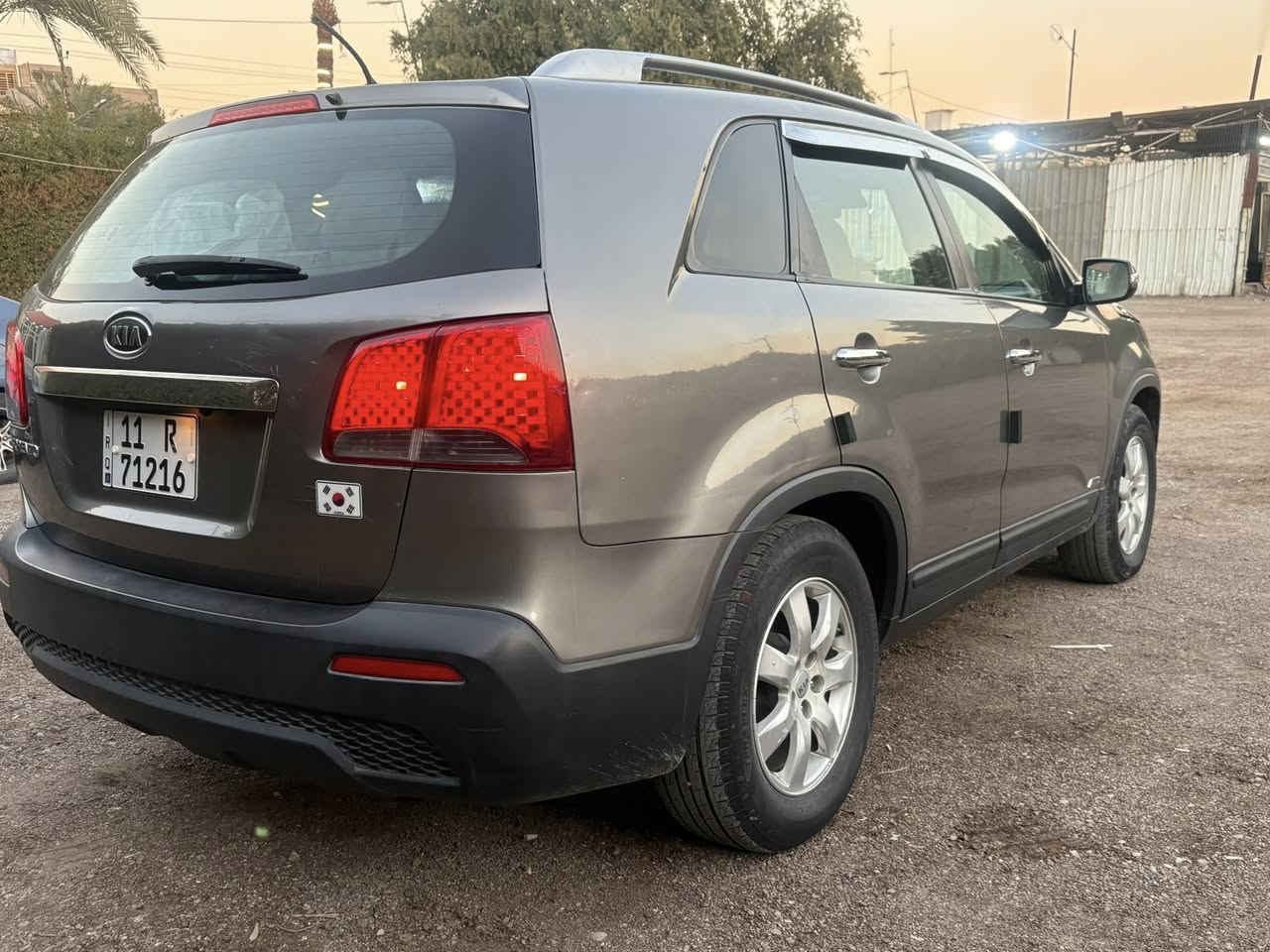 السلام عليكم كياسورنتو 2013رقم بغداد الجديد سياره مكفوله كفاله عامه

من الصبغ وتبديل ليبل واحد ماشيه ١٠٠km حقيقي 

محرك ٦ سلندر دوش.     السعر ١٤٧ مجال بسيط 

سبعه راكب

كامره دواره 

حساس دعاميه 

حاكيه بلوتو 

انظمه قياده عدد ٣ 

كشنات جلد

شاشه كاربلي

تحديد مسار 

مانع تزحلق

محرك وكير مكفول صدر امامي خلفي جديد تبريد تتدفه شغال تخم تاير جديد شرط سونار وبيهه سونار للستفسار

‭٠٧٧٤ ٠٥١ ٧٢٧٥‬
