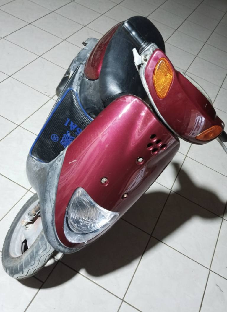 منغولي نثيه ناعمه خرسه تخبل اشاير لايت عالي ناصي سعر200 نقص باتري شباب


**إذا كنت صاحب هذا الإعلان وتريد حذفه لأي سبب، رجاءا أرسل رسالة إلى الدعم الفني**