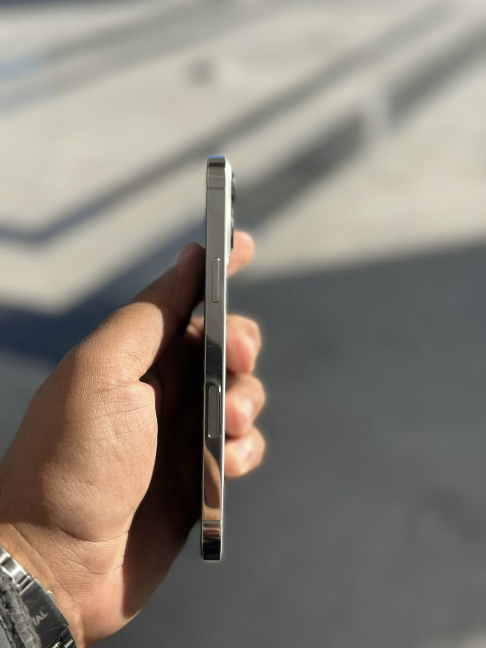 ايفون 13 برو ماكس ذاكرة 512
بطارية 76 بس صرفها كلش حلو يعني متصرف شحن الجهاز مكفول من الشخط فقط مبدل كامرة اصلية مال تفصيخ غير هذا كلشي ممبدل بٓـي السعر 600

العنوان بغداد العامرية

***********
