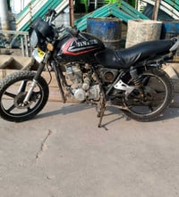 دايوان للبيع السعر ٢٥٠ العنوان البياع تقاطع درويش للاستفسار 0770773756...