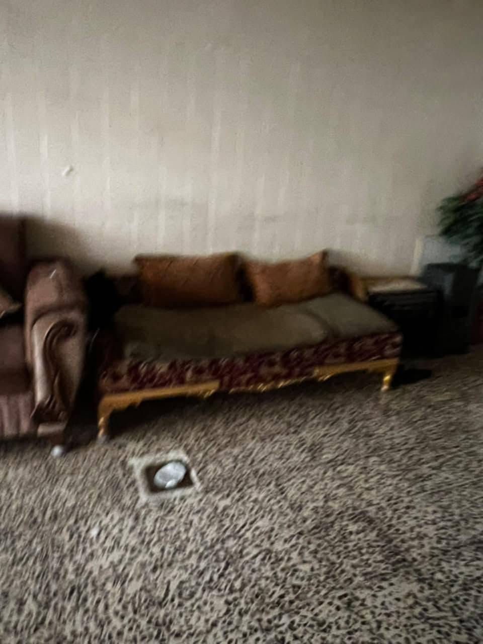طخم رئأسي خشب عراقي ثقيل 5 مقاعد 300
عنوان حي الدندان


**إذا كنت صاحب هذا الإعلان وتريد حذفه لأي سبب، رجاءا أرسل رسالة إلى الدعم الفني**