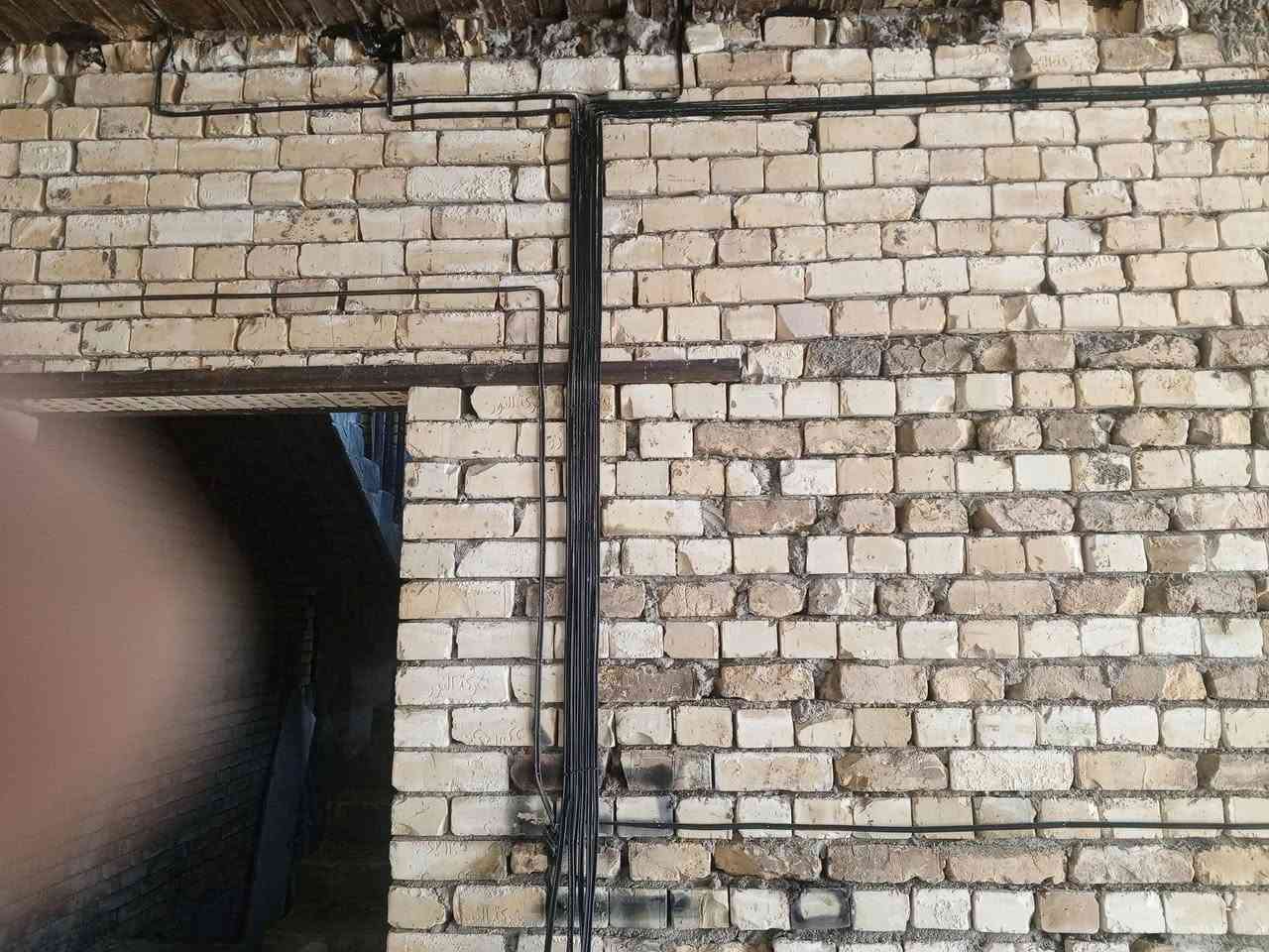 اسلام عليكم. هاذه الشغل الكهربائي احمد السيد.***********هاذه رقمه. الشغل خير من الله حسب طلب الزبون. ما شاءلله خبره في مجال الكهرباء..
تأسيس» بيوت. بنايات. محلات  . 
سيمز. بواري درجه اولى. وخبره بل بورت وتنضيمه. 
وتقفيل الشغل على اخر حبايه 
وبدقه وسرعه&. ونساهل بل «اسعار»
