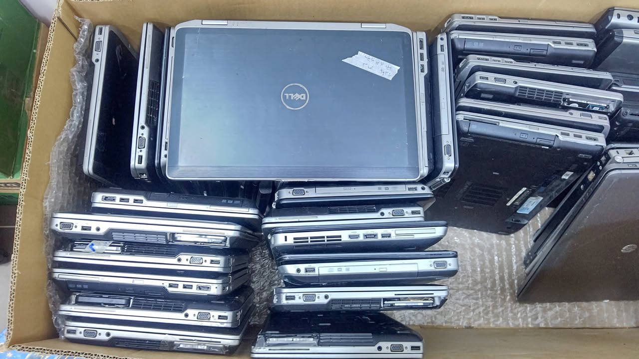 متوفر كمية لابتوبات dell latitude  كوراي فايف بدون رام ولا هارد ولا شاحنة بطارية منتهيه حجم الشاشة 14.6 سعر  الجمله شلع على  25 الف القطعة العدد المتوفر 20, قطعه يتوفر توصيل للمحافظات ب5


**إذا كنت صاحب هذا الإعلان وتريد حذفه لأي سبب، رجاءا أرسل رسالة إلى الدعم الفني**