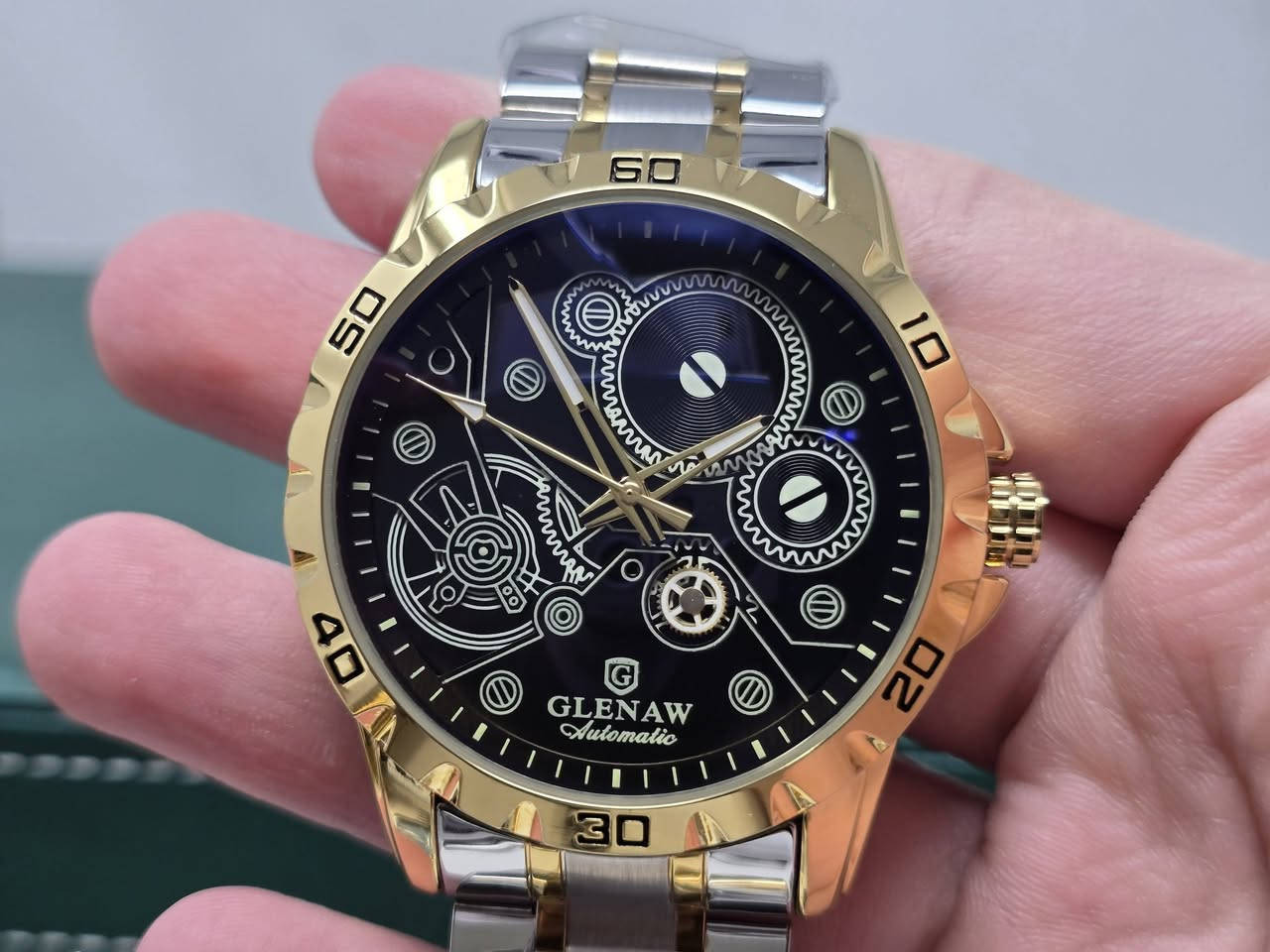 ((مزاد يبدأ من 30 ألف وينتهي في الساعة 6 صباحًا))
ساعة ماركة GLE'NAW من أمازون، شكل مميز 
ماكينة أوتوماتيكية مقاومة للماء، كاملة الاختام،
 وزن ثقيل، زجاج زفير مقاوم للخدش والصدمات. 
مكاني كربلاء (متوفر توصيل).


**إذا كنت صاحب هذا الإعلان وتريد حذفه لأي سبب، رجاءا أرسل رسالة إلى الدعم الفني**