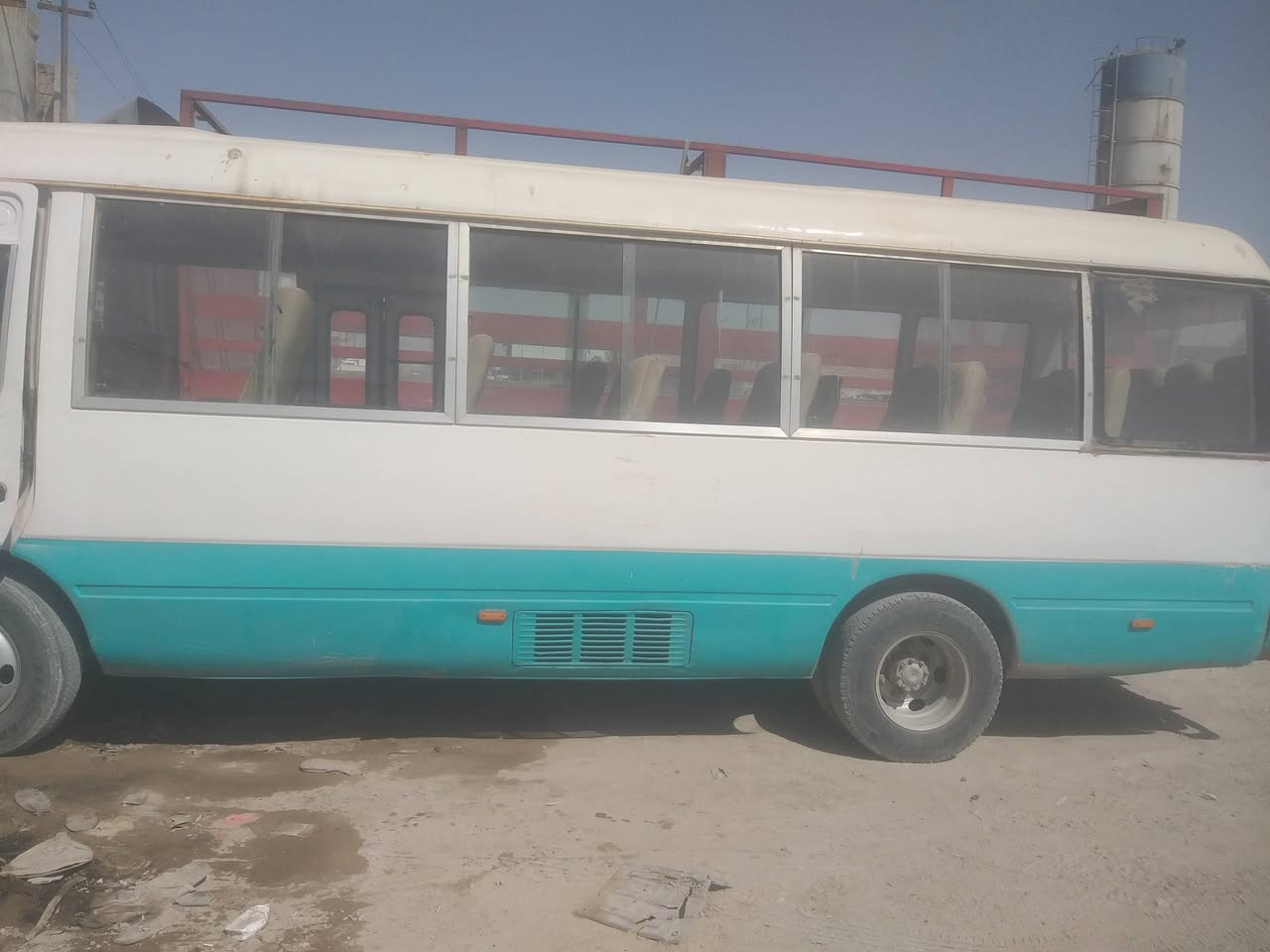 كوستر صيني رقم احمر  بصره ماندل رعيها 2005محرك كرنفال  لبيع اومراوس  بابل حله 55ورقة  ***********
