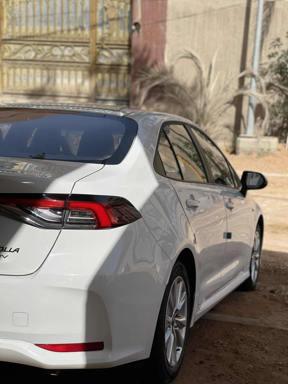 ‼️ للبيع ‼️
كورولا هايبرد موديل 2025 

ماشيـة فقط  6000 كم متر 

الرقم بابل  

مواصفات السيارة : 

محرك هايبرد 1800 اقتصادي وعملي 

بصمة

فتحة سقف 

دخول ذكي

کامره خلفية عدستين

رادار تحديد مسار 

قيادة ذاتية 

أبل کاربلي

نظام نقطة عمياء

نظام تحكم ستيرن

نظام تحديد مسار

توقف ذاتي

اوتو هولد

جام اوتو

قطعتين تبريد خلفية 

شاشة ديجيتل

شاشة كبير

تحکم اوامر صوتيه

حركات جلد

سايد بريك بصمة

3 انظمة قيادة ( ايكو، نورمال سبورت)

***********
