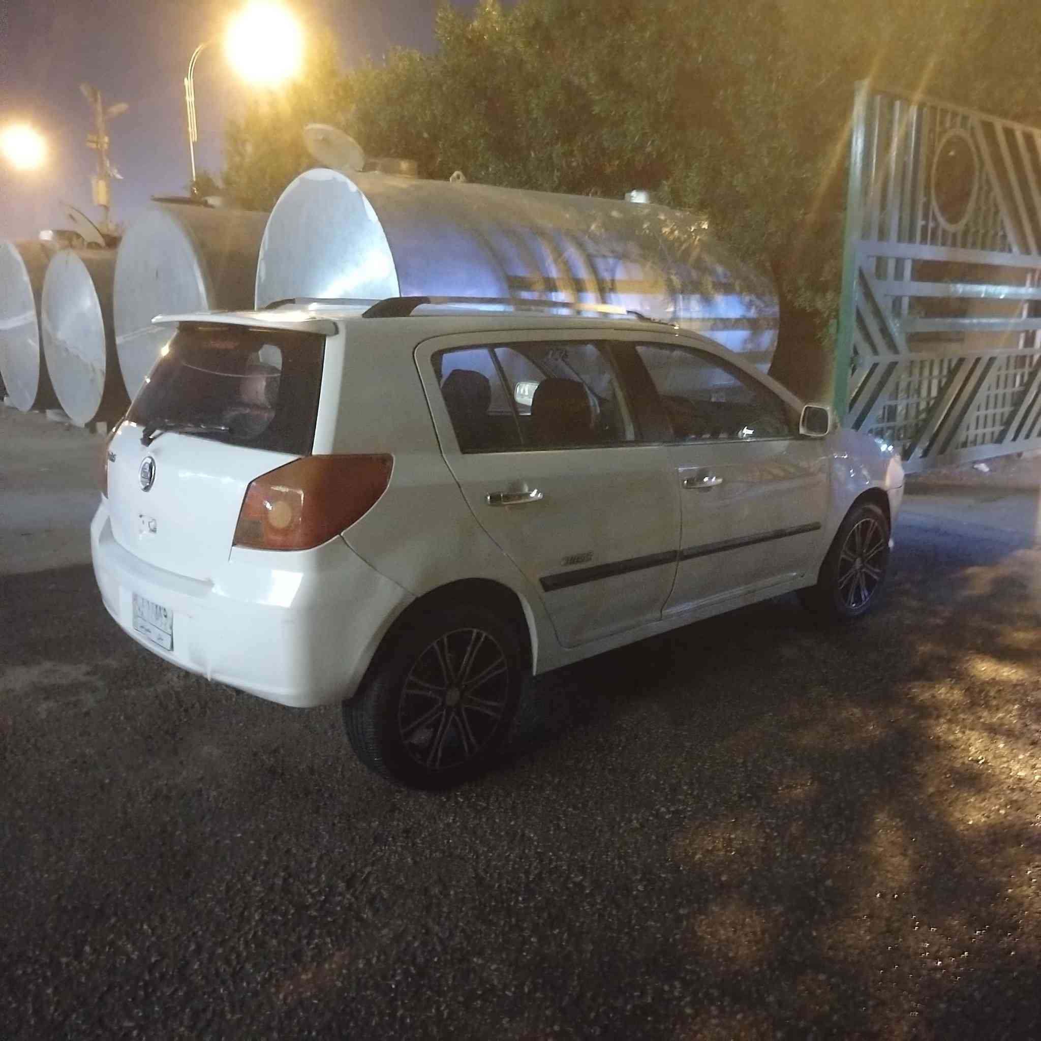 سلام عليكم سياره البيع ام كي كروز ٢٠١٣ كير ومكينه كفاله بيه جاملغ وبنيد رقم بابل  
***********
