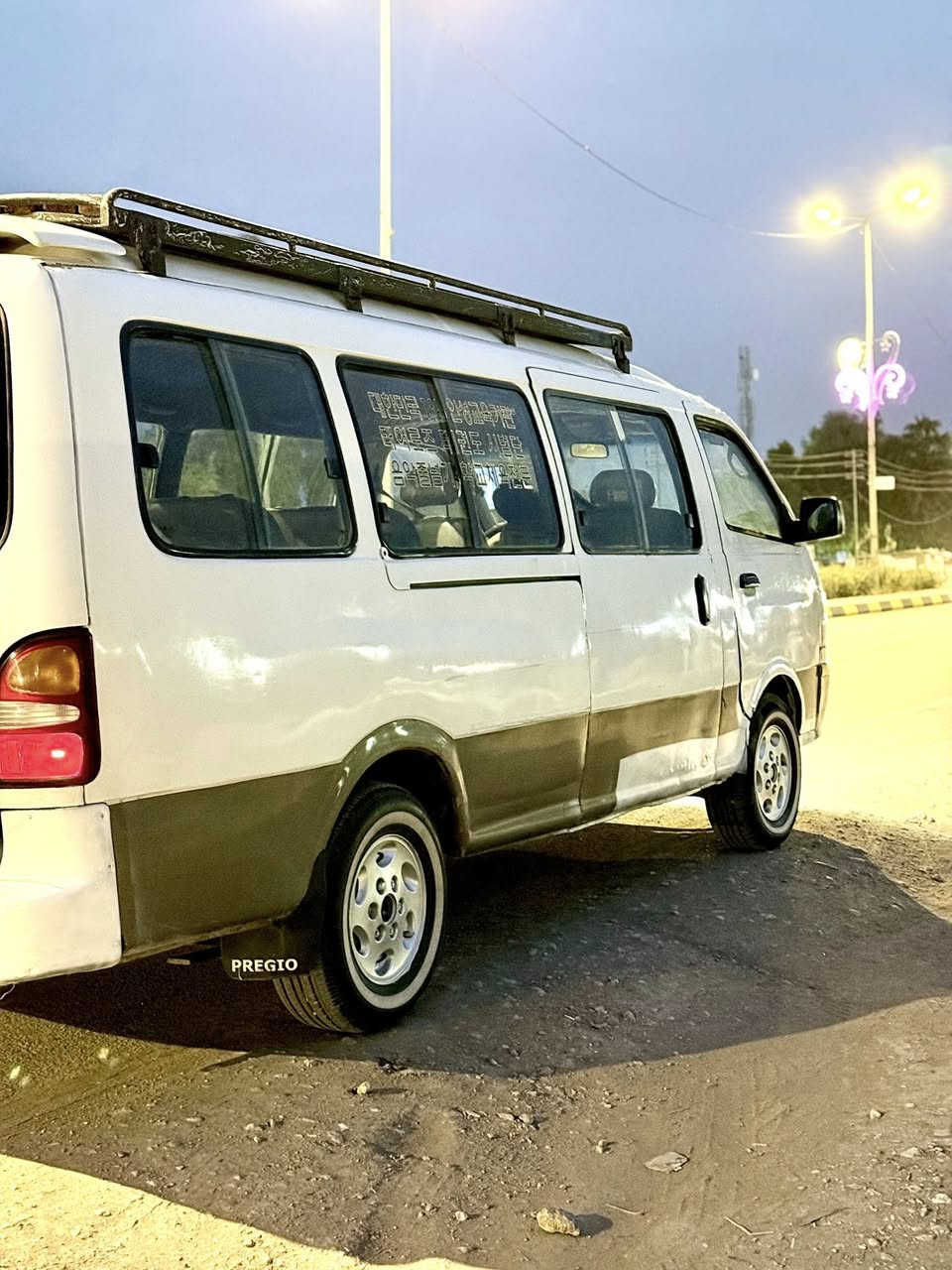 السلام عليكم
كيه بريجوو شبوط 14 راكب 
سياره جاهز وخير من الله 
1-زوجين تايرات جدد 
2-راديتر جديد 
3 -سلف جديد 
4-داينمو جديد 
سياره عليه ادامه ربع ما تصرف عليه 
موديل 2002 
مكينه كير مكفولات 
السعر 95 وبيه مجال 
رقم بغداد سنويه تاريخ نفاذ 2029 
تحويل ثاني يوم 
العنوان بابل جبله 
‭٠٧٧١ ٨٦٤ ٠٦٩١‬
