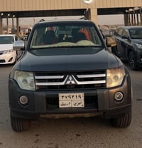 ٢٠٠٨ • ٣٠٠٠ • بدون صبغ