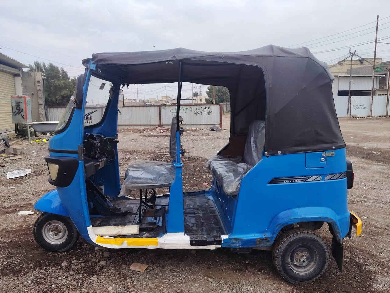 السلام عليكم تكتك تي في اس للبيع موديل 20 رقم وسنويه نكليزي بسمي تحويل ثاني يوم تكتك لا صبق ولا ضربه كير ومكينه خير من الله العنوان بغداد الدوره ابودشير  رقم التليفون ***********
