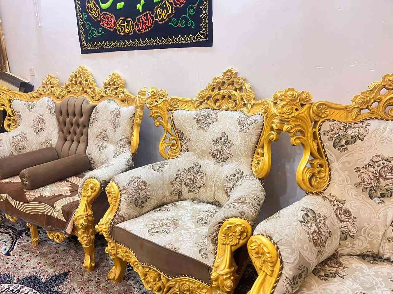 السلام عليكم قنفات تخم ونص تسكام ثلاث قنفات ثلاثيه كبار وسبعه مفرد تخم ونص السعر مليون ونص الاتصال ***********
