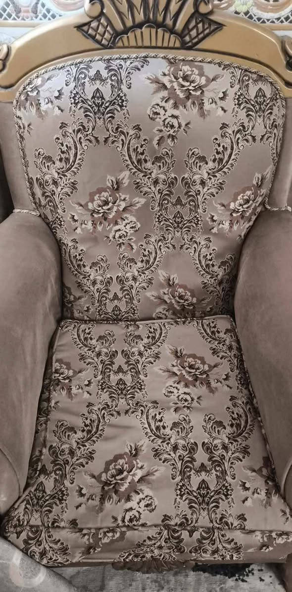 تخم للبيع 5 مقاعد السعر 250 نضيف كلش مابي ضرر


**إذا كنت صاحب هذا الإعلان وتريد حذفه لأي سبب، رجاءا أرسل رسالة إلى الدعم الفني**