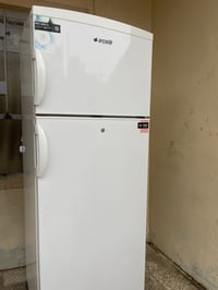 ثلاجة للبيع السعر ١٧٥ لاستفسار اتصل على الرقم ٠٧٧٣٥٥٥٩٥٤٨